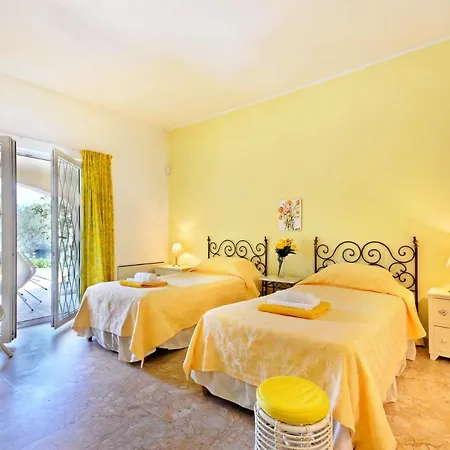 ヴィラ Sounia By *