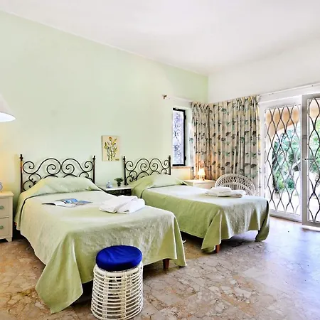 Sounia By ヴィラ ラゴス